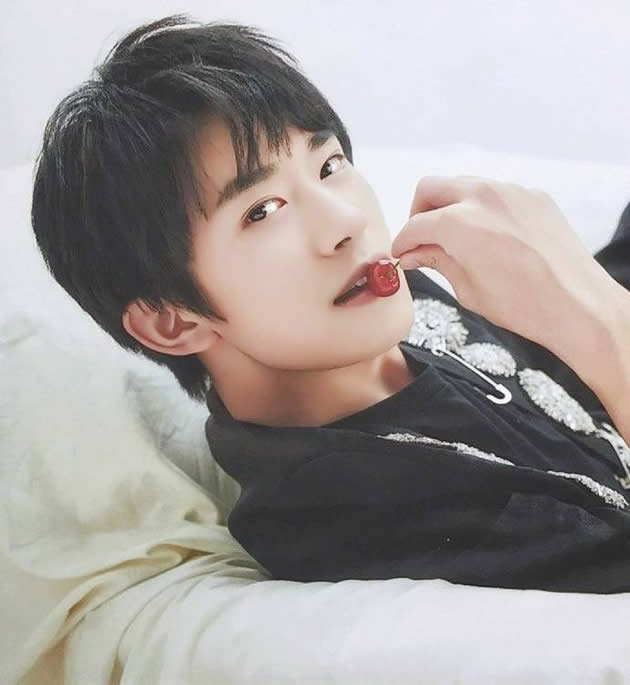 易烊千玺高考选的是文科还是理科,易烊千玺个人资料身高体重 易烊千玺高考选的是文科还是理科,易烊千玺个人资料身高体重