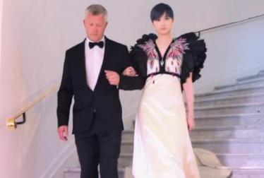 李宇春个人资料简介,李宇春现任丈夫是谁 李宇春个人资料简介,李宇春现任丈夫是谁