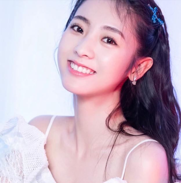 邢菲怎么出名的(邢菲怎么参加一年级的) 邢菲怎么出名的(邢菲怎么参加一年级的)